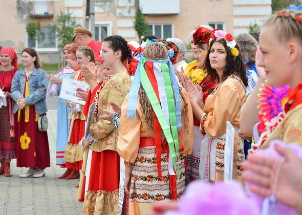 В Волчанске прошел праздник национальных культур «Ожерелье Волчанска»