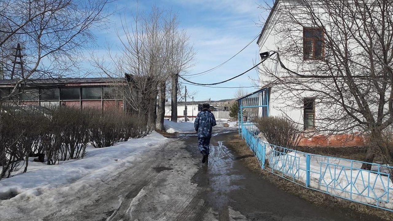 Правозащитники не могут попасть в краснотурьинскую женскую колонию