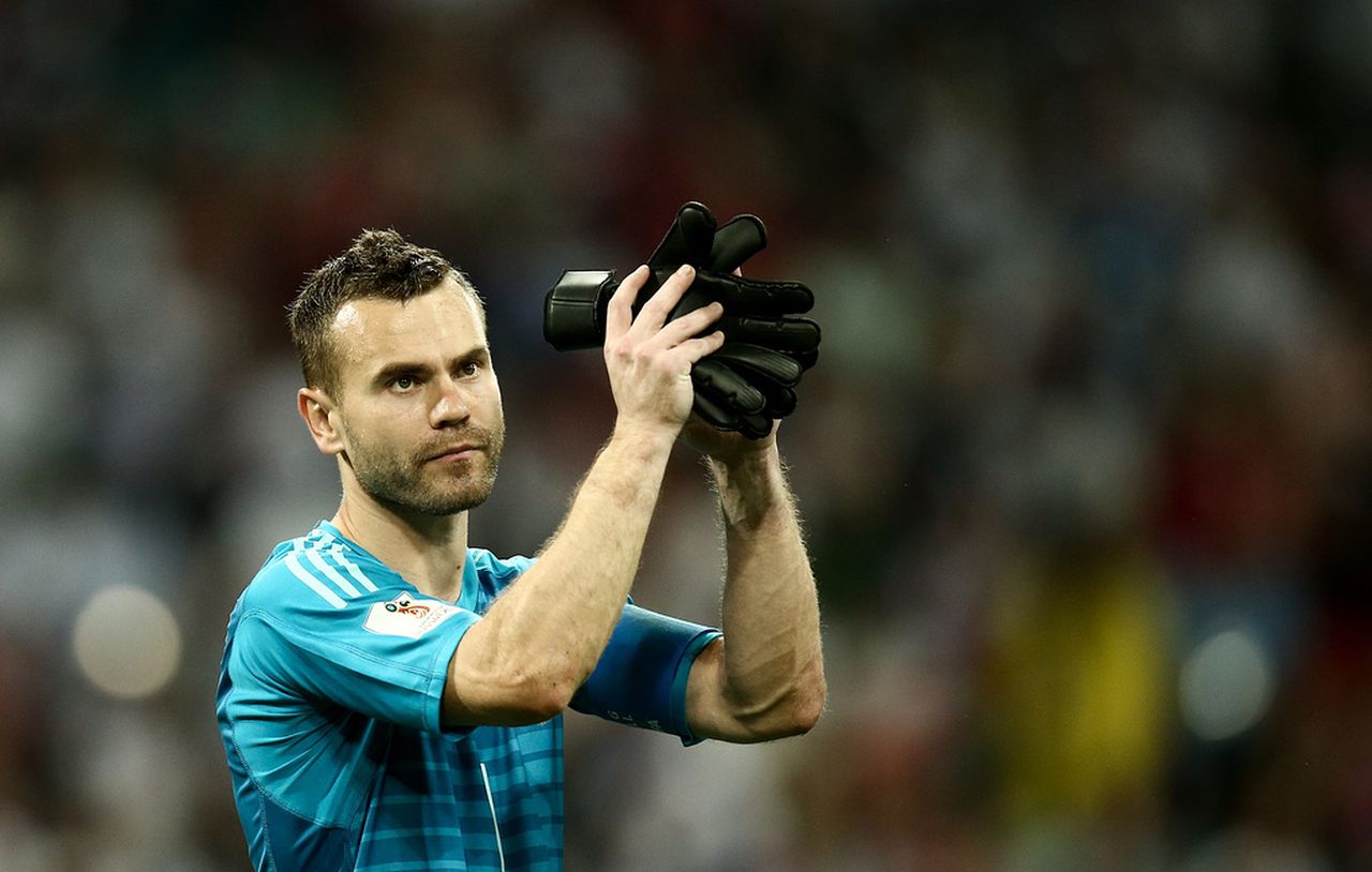 Игорь Акинфеев завершил карьеру в сборной России