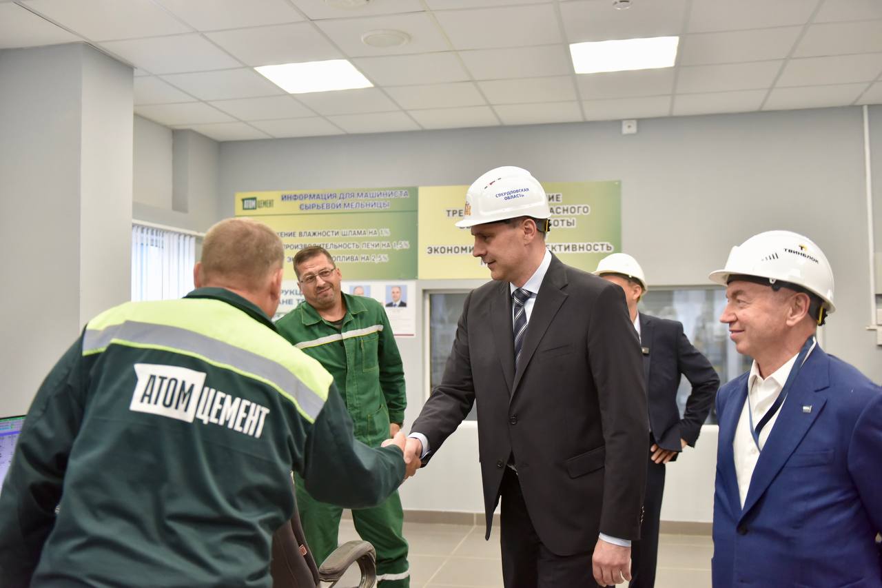 Свердловская область укрепляет строительную отрасль за счет собственных материалов