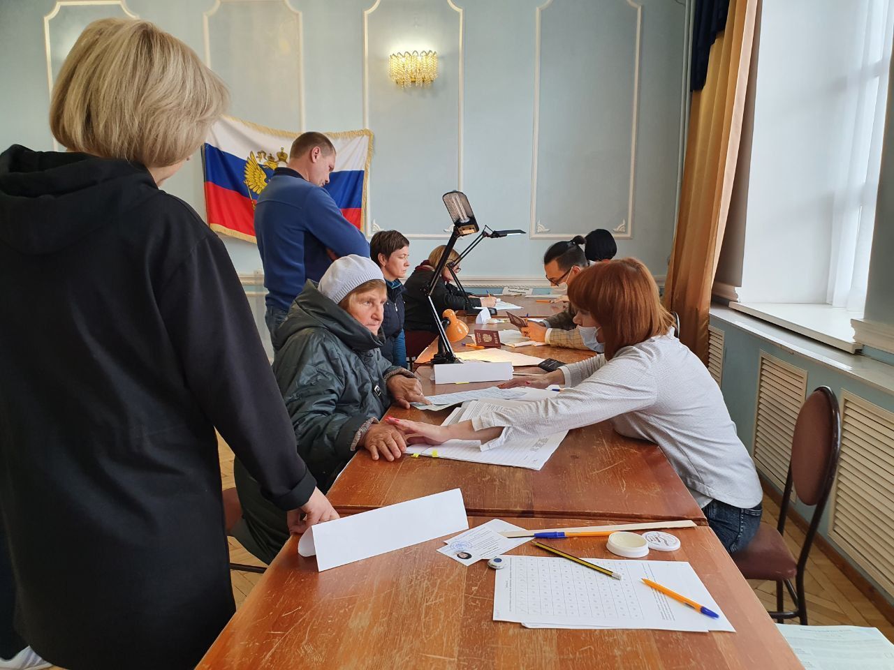 В Волчанске за депутатов и губернатора проголосовали уже более 18 процентов избирателей