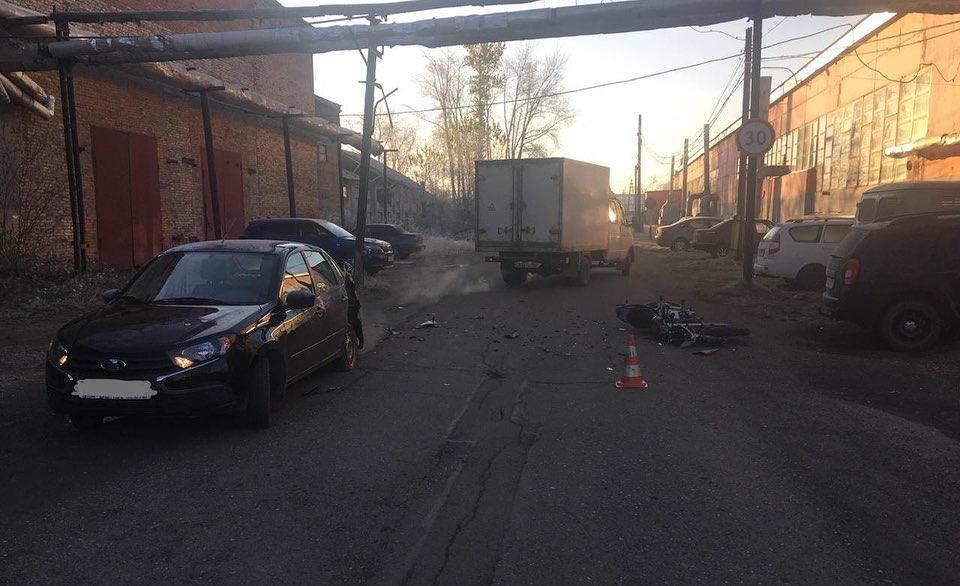 В Волчанске произошло ДТП с 19-летним мотоциклистом. Парень в больнице 
