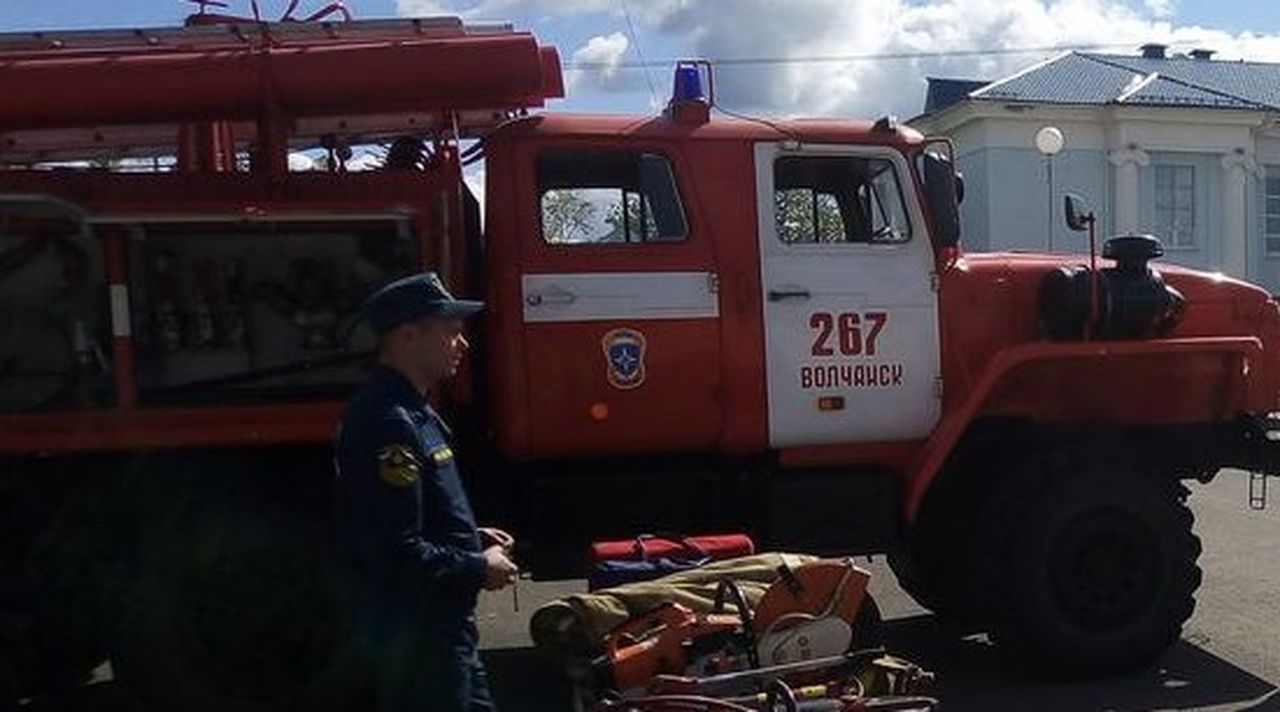 Пожарные провели выставку техники и оборудования