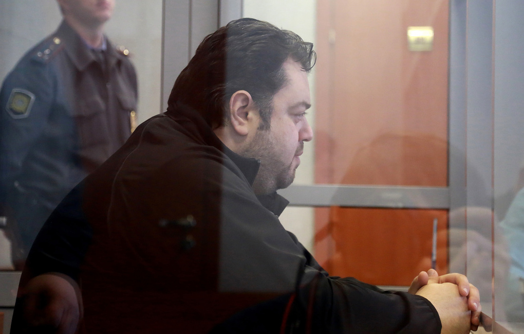 Владелец клуба "Хромая лошадь" вышел на свободу досрочно. По закону "день за полтора"