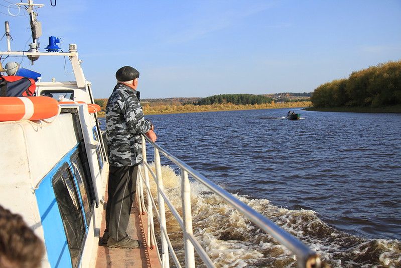 Один из наших читателей, комментируя материал о Пуксинке, сравнил этот текст с рассказами Василия Шукшина, где всегда виден человек... Фото: Константин Бобылев, "Глобус"
