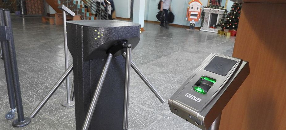 В школе №23 планируется установить турникет