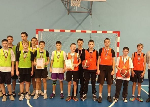В городском турнире по баскетболу лучшими стали ученики школы №23