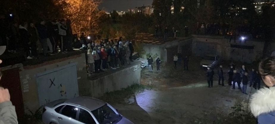 Жители Саратова вышли на стихийный митинг: в городе убита 9-летняя девочка