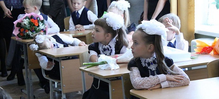 Средние траты россиян на сборы детей к школе за два года выросли вдвое