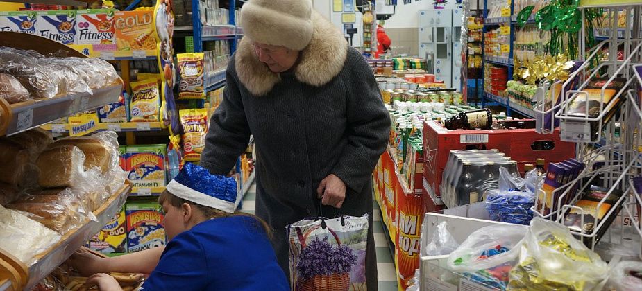Россияне тратят треть доходов на продукты