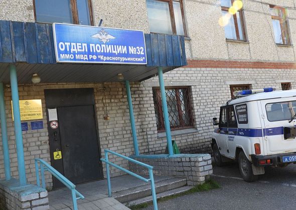 "Мать не может объяснить свою жестокость". В полиции рассказали новые подробности дела о девочке в шкафу