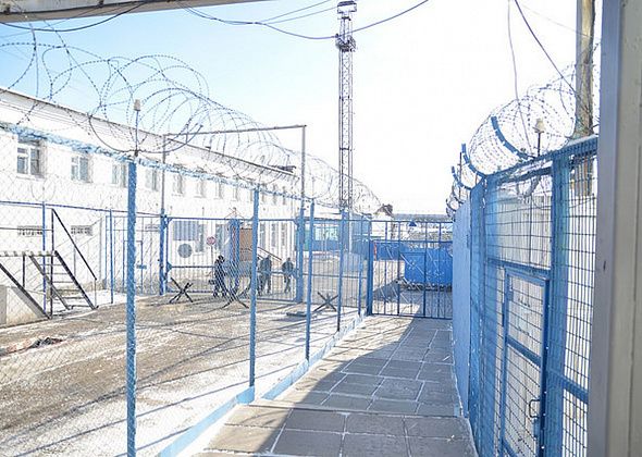 Глава СПЧ предложил узаконить отправку обвиняемых в колонию до вступления приговора в силу