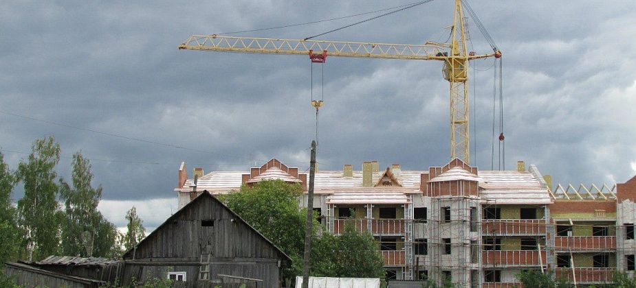 В Волчанске планируется приобрести 12 квартир для переселенцев из ветхого жилья 