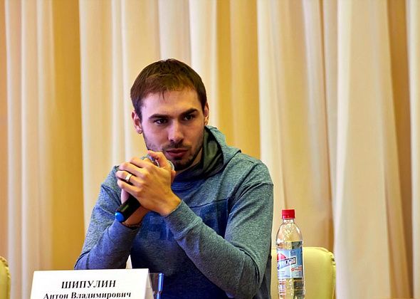 "Меня беспокоит судьба "чистых" спортсменов". Антон Шипулин прокомментировал решение WADA