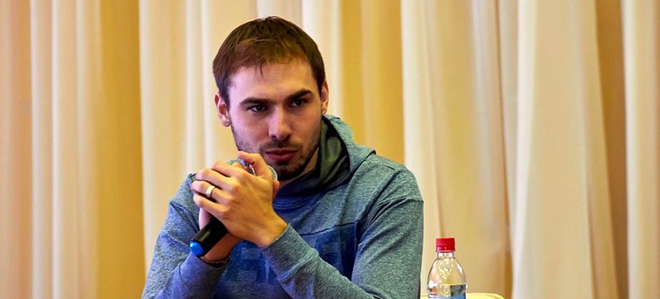"Меня беспокоит судьба "чистых" спортсменов". Антон Шипулин прокомментировал решение WADA