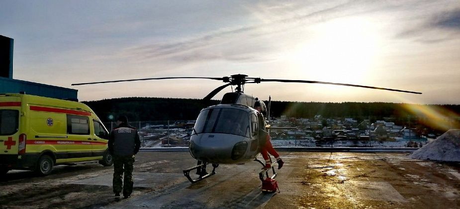 Пострадавшего в волчанском пожаре ребенка транспортируют в Екатеринбург