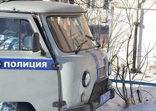 В Пермском крае подросток напал с ножом на учительницу. Женщина погибла