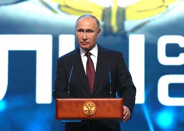 Путин и Медведев отчитались о доходах