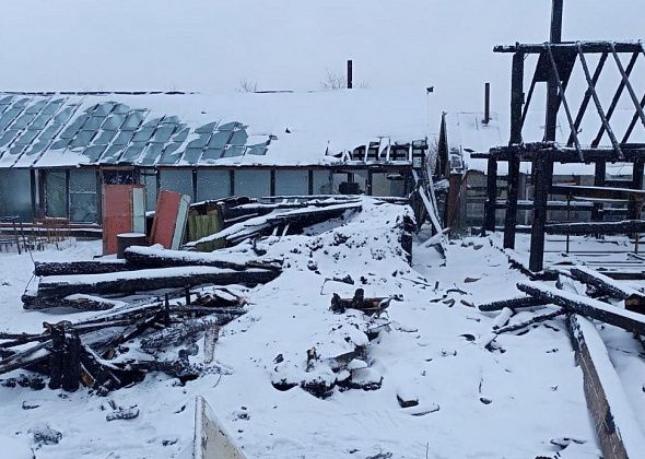 В южной части Волчанска сгорела баня-бочка. Пожарным удалось спасти от огня частный дом 