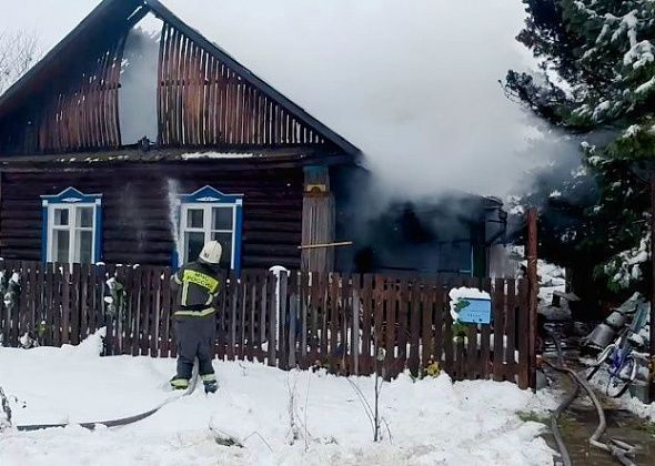 Многодетная семья из Волчанска спаслась из пожара, но осталась без всего. Нужна одежда для детей