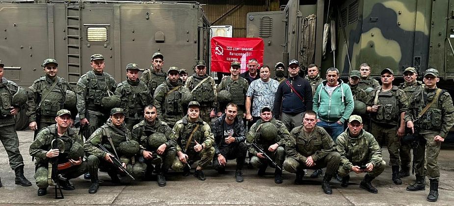 Глава Волчанска лично съездил в ДНР и передал гуманитарную помощь