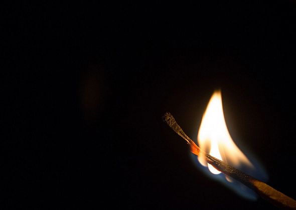 Жительницу Пермского края оштрафовали на 100 рублей - за сына, который сжег бездомного