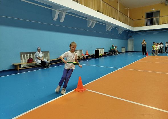 В волчанской спортшколе прошли веселые старты для младшеклассников