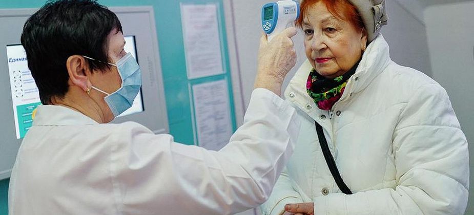 В Калининградской области более 300 медиков отказались работать