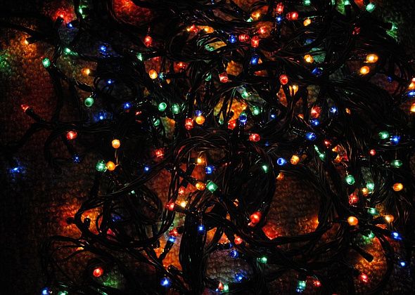 Россияне в среднем потратят на Новый год 16,9 тысяч рублей