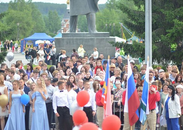 Нововведения июля: повышение ЖКХ, стандарт для школьной формы, новая маркировка товаров