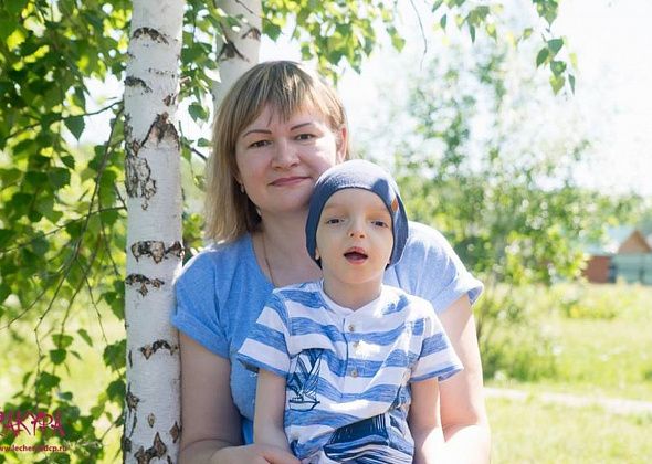 Через 10 дней Мише нужно ехать в Москву. Осталось собрать чуть больше 40 тысяч