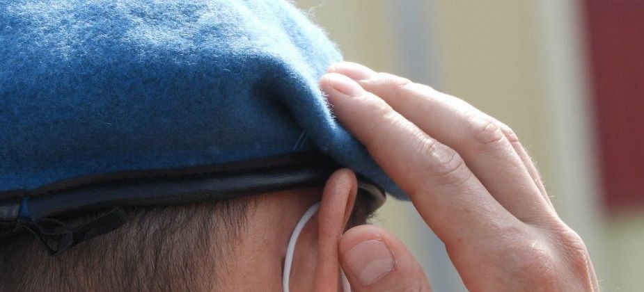 В Волчанске День ВДВ отметили на стадионе, с чаем и пирогами