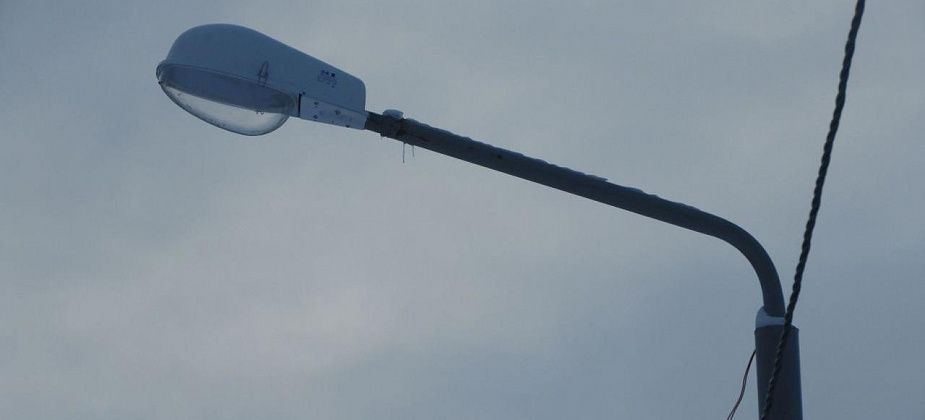 В Волчанске продолжают приобретать опоры освещения