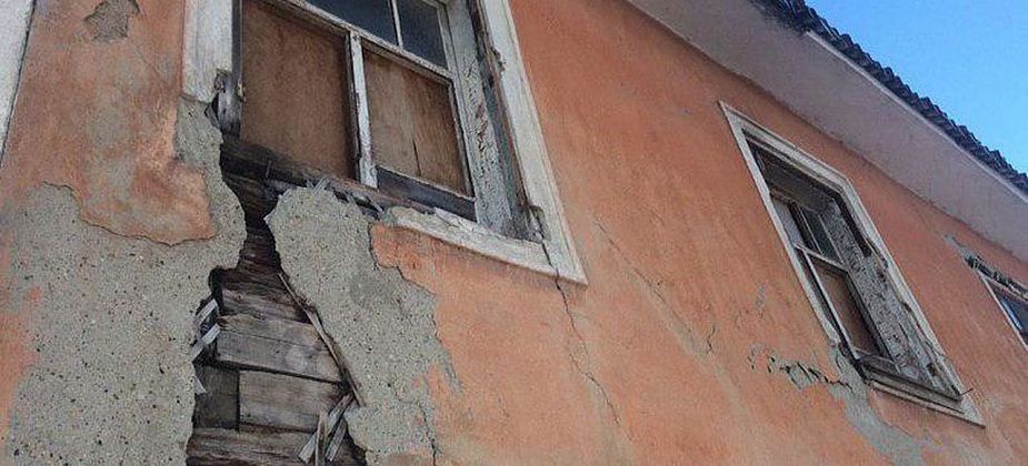 В Госдуме предложили расселять аварийные и ветхие дома за счет ипотеки