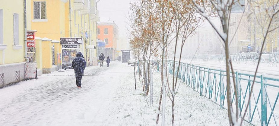 Синоптики прогнозируют снижение снегопада к вечеру и холодную неделю 