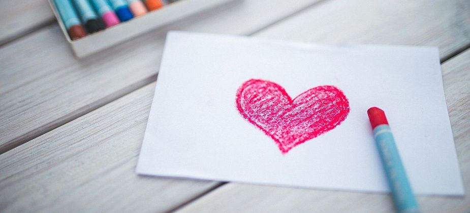 24-летней Насте Быстрюковой нужна наша помощь. У девушки - быстрорастущая раковая опухоль