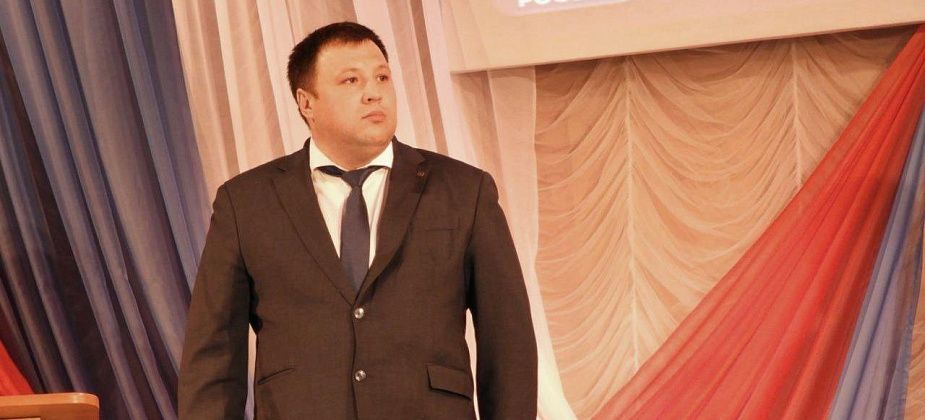 Глава Волчанска запустил горячую линию по вопросам образования. Все проблемы будет решать лично