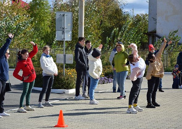 В Волчанске Всероссийский день трезвости отметили зарядкой, спартакиадой и конкурсом рисунков