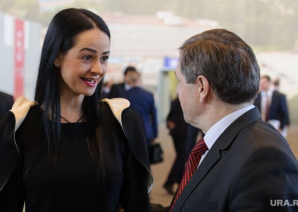 Министра "никто не просил вас рожать" не уволят