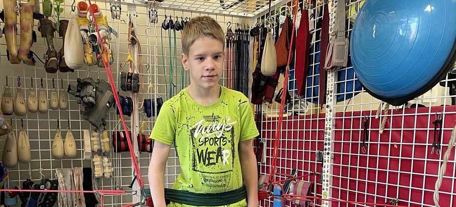 Для Ромы Доль собрана уже половина от необходимой суммы. Сбор средств на реабилитацию продолжается