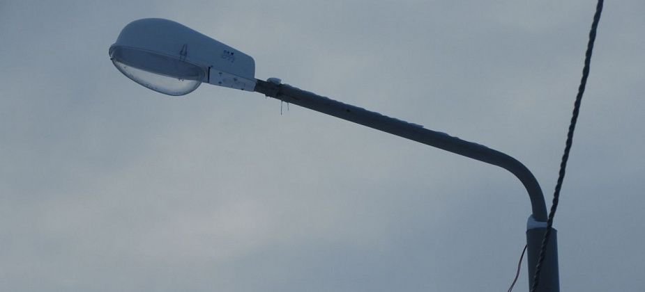 В Волчанске модернизируют уличное освещение в городе и поселке