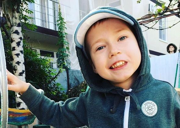 Деньги на реабилитацию трехлетнего Давида Гальцева собраны. Мальчик уже проходит лечение