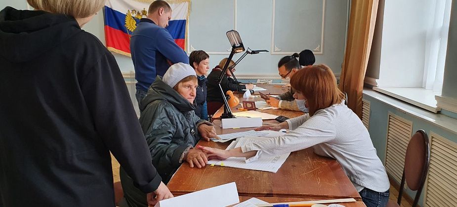 В Волчанске за депутатов и губернатора проголосовали уже более 18 процентов избирателей