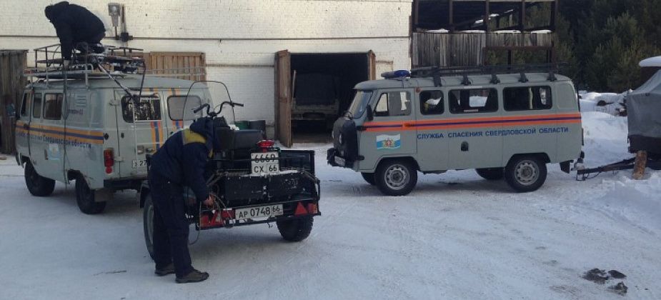 Спасатели из Ивделя проедут 190 километров по тайге, чтобы спасти туристку