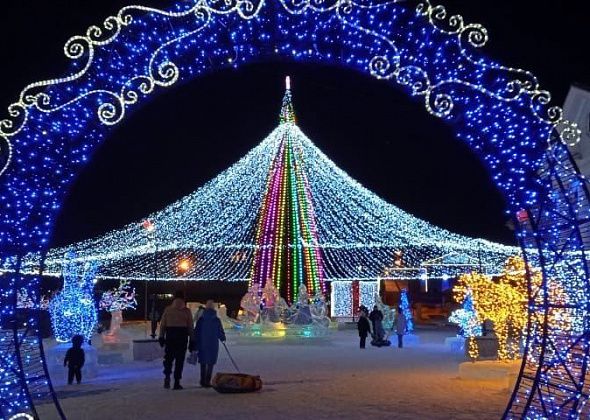 Сегодня в Волчанске торжественно откроют новогодние городки