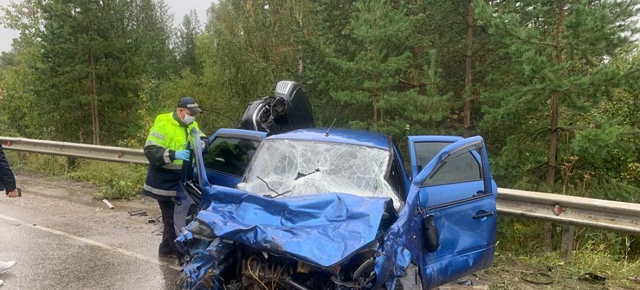 Два ребенка и двое взрослых пострадали в ДТП на трассе между Карпинском и Краснотурьинском