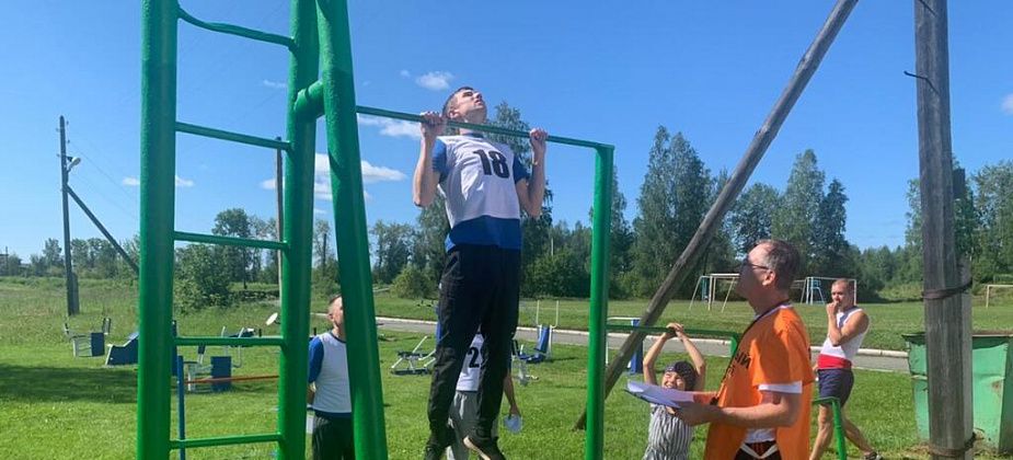 Волчанские пожарные сдали нормативы ГТО