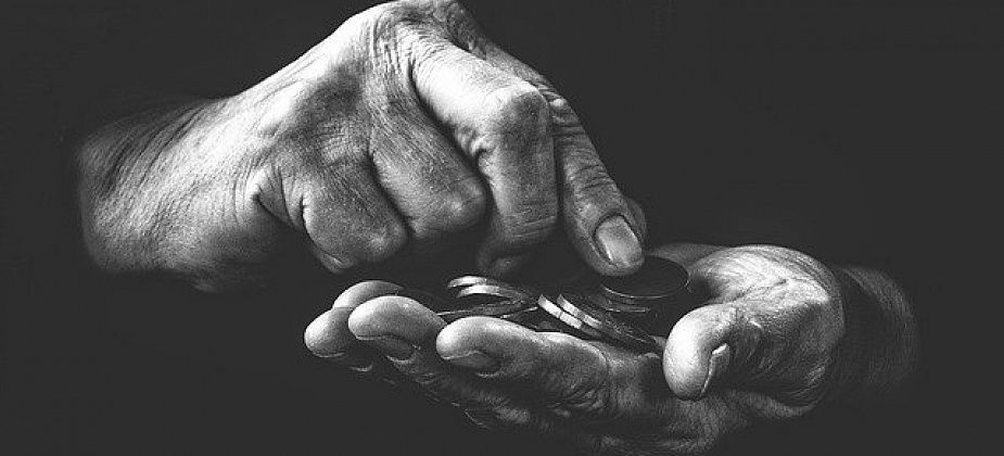 Власти поставили цель привлечь 1 трлн рублей от россиян на добровольную пенсию