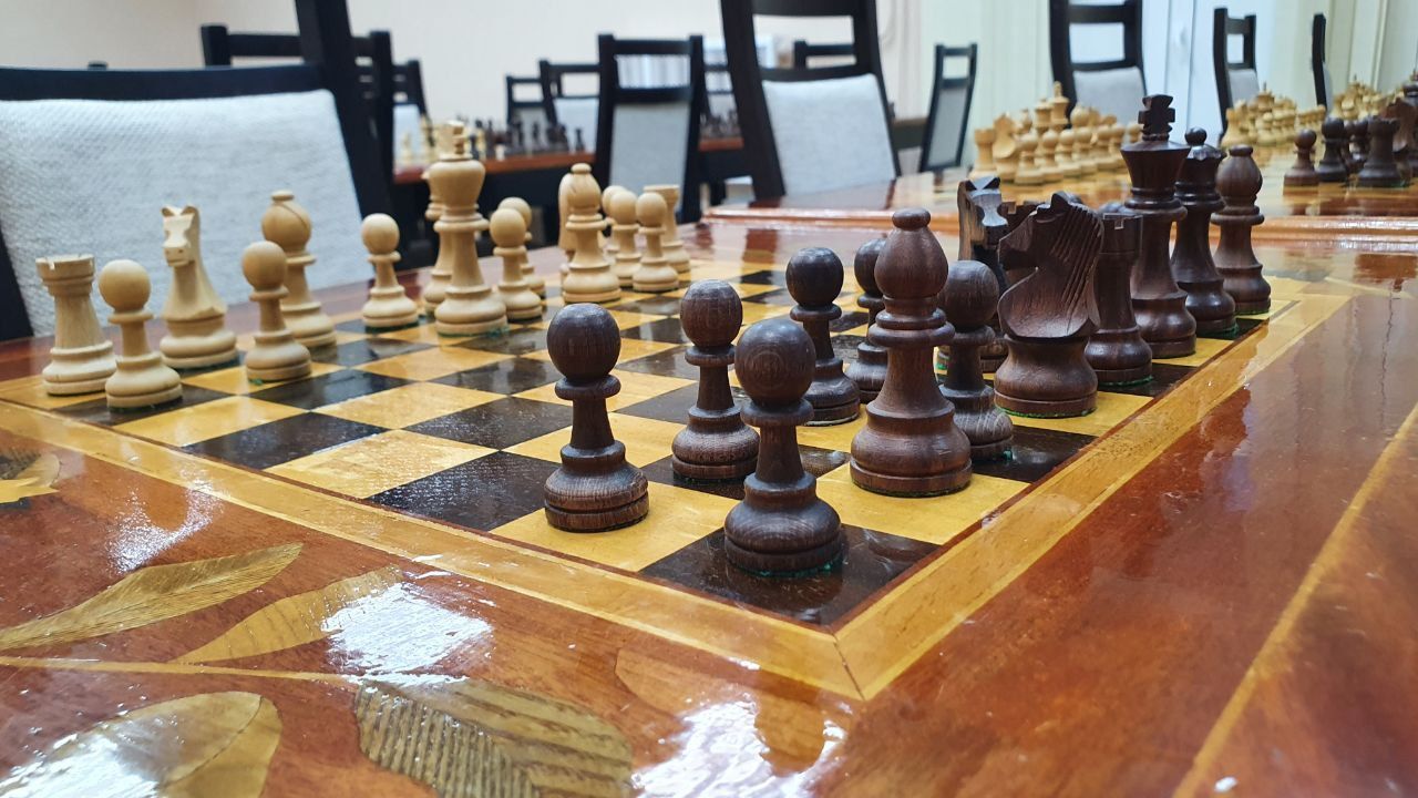 Завтра в северной части Волчанска пройдет турнир по шахматам для пожилых людей